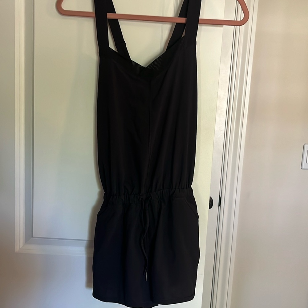 Lululemon romper🍋